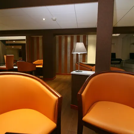 Grand De La Basilique Hotel