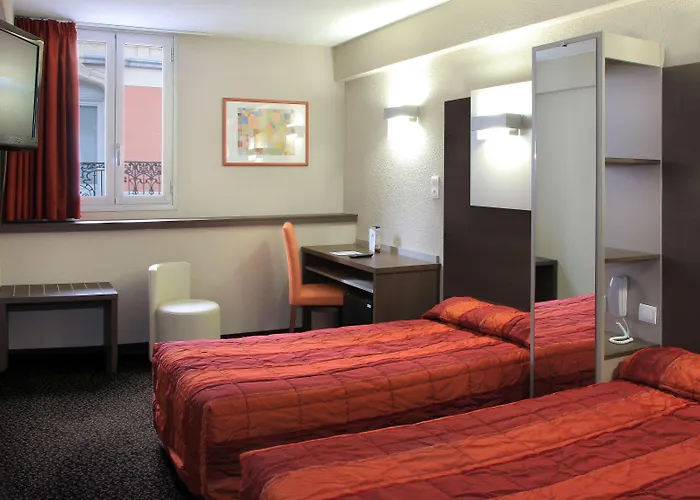 Grand De La Basilique Szálloda