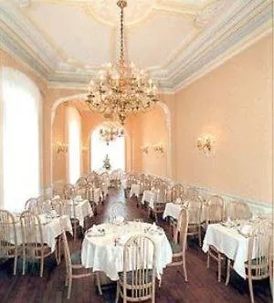 Grand De La Basilique Hotel Lourdes