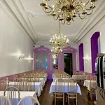 Grand De La Basilique Hotel